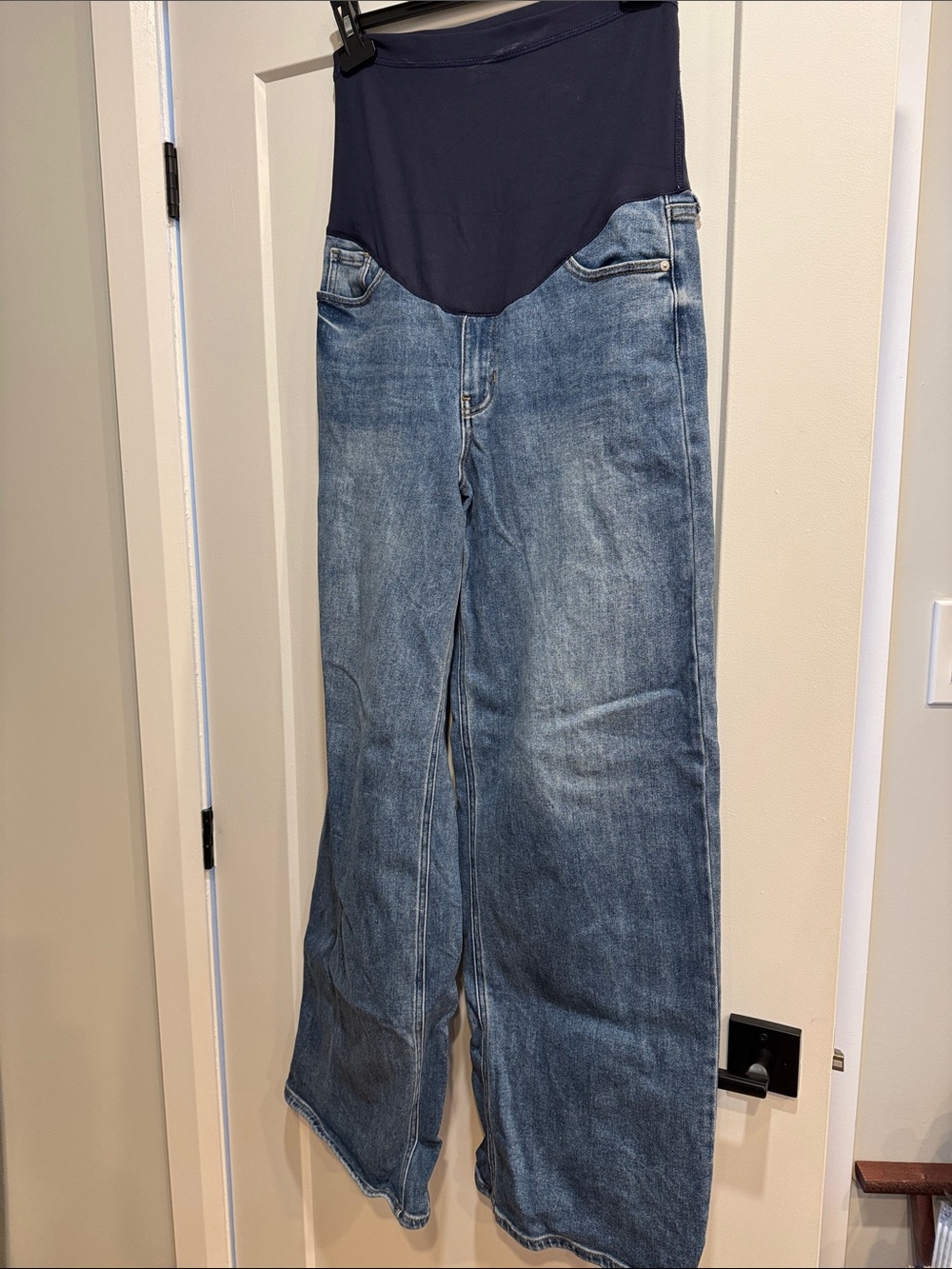 Maternity Wide-Leg Blue Denim Jeans with Navy Panel